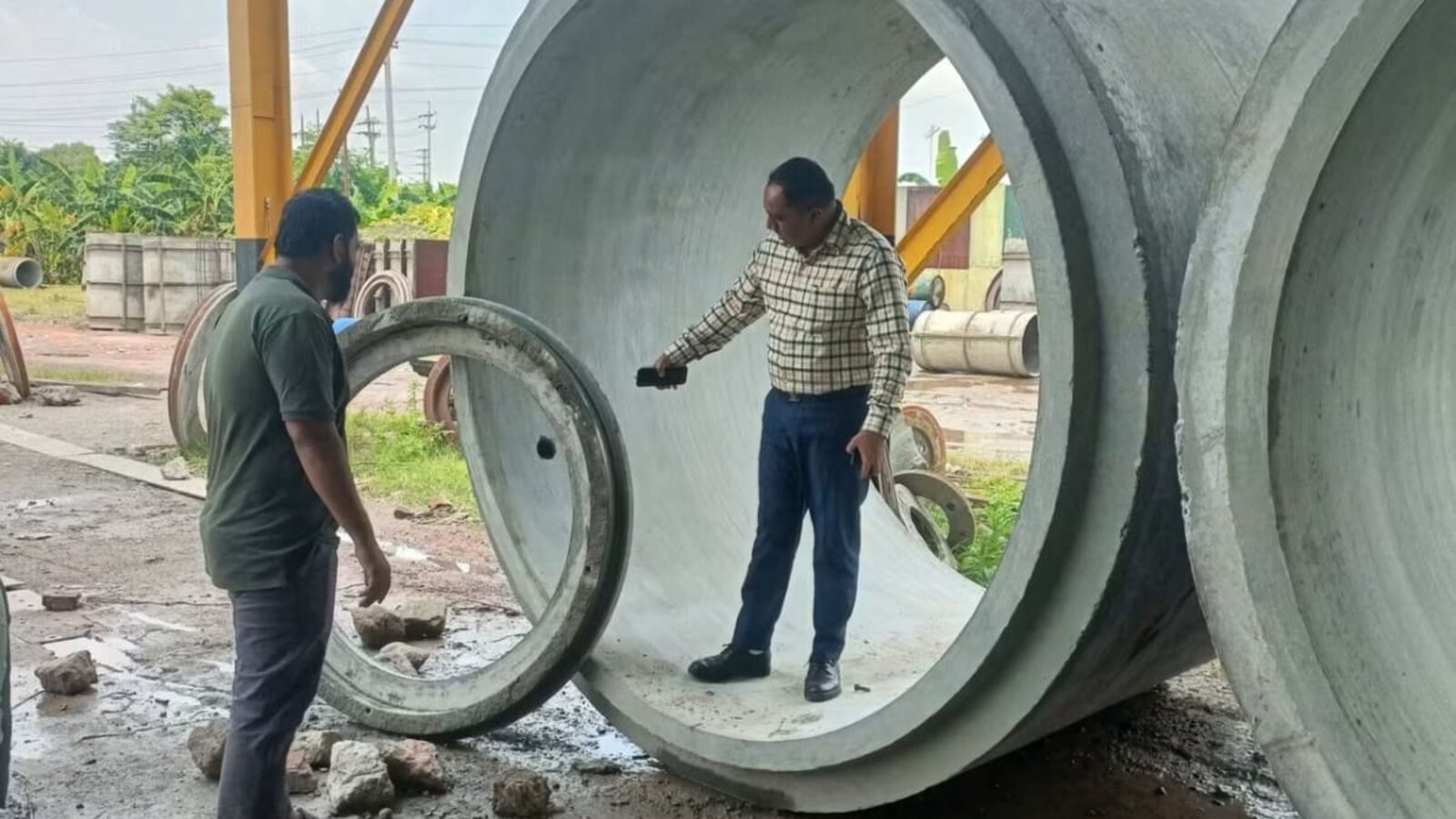 DSCC Ward 70 — Road & Drain Development — field documentation